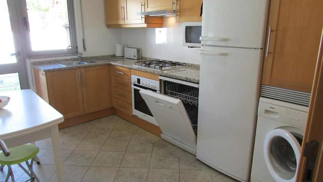 Pomba Branca Apartment Albufeira